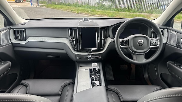 Used Volvo XC60 2024 for sale - 75647206: Photo 5
