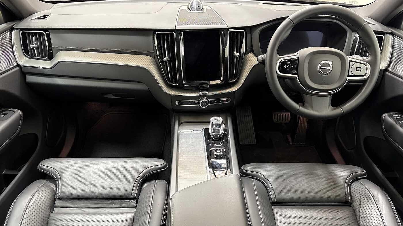 Used Volvo XC60 2025 for sale - 76512855: Photo 10