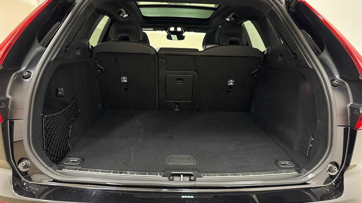 Used Volvo XC60 2025 for sale - 76512855: Photo 14