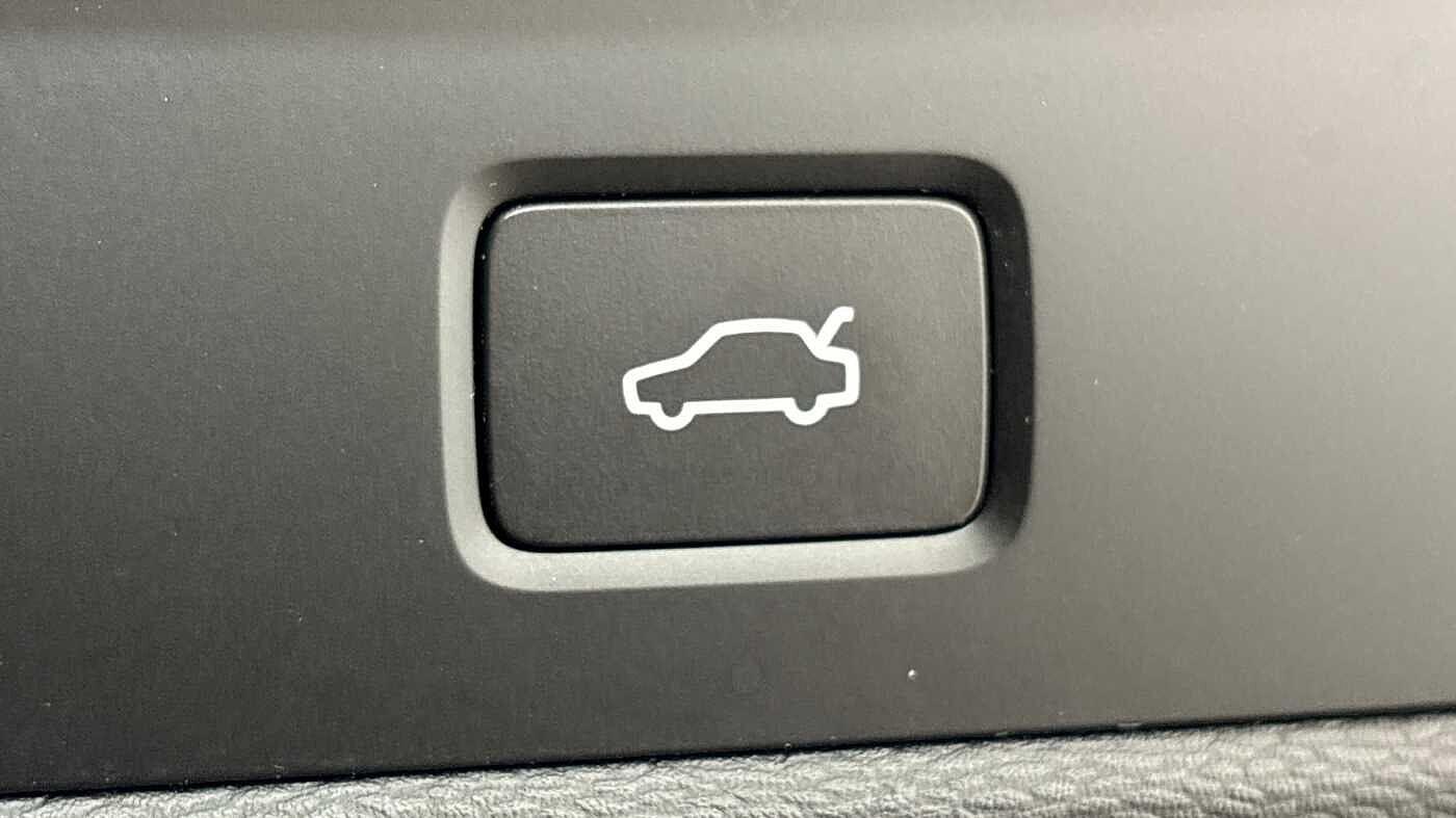 Used Volvo XC60 2025 for sale - 76512855: Photo 30