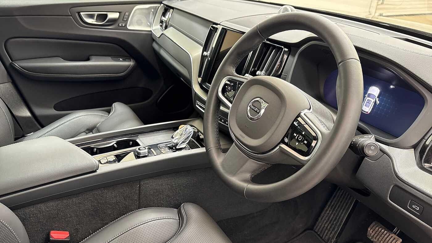 Used Volvo XC60 2025 for sale - 76512855: Photo 9