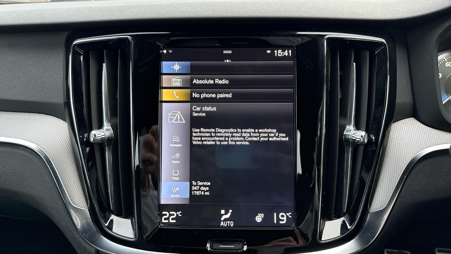 Used Volvo V60 2019 for sale - 76456952: Photo 14