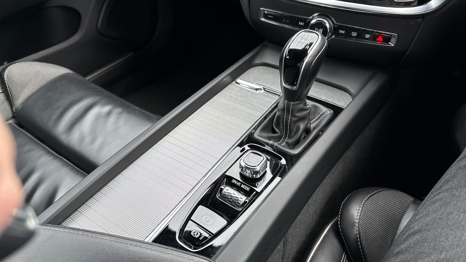 Used Volvo V60 2019 for sale - 76456952: Photo 23