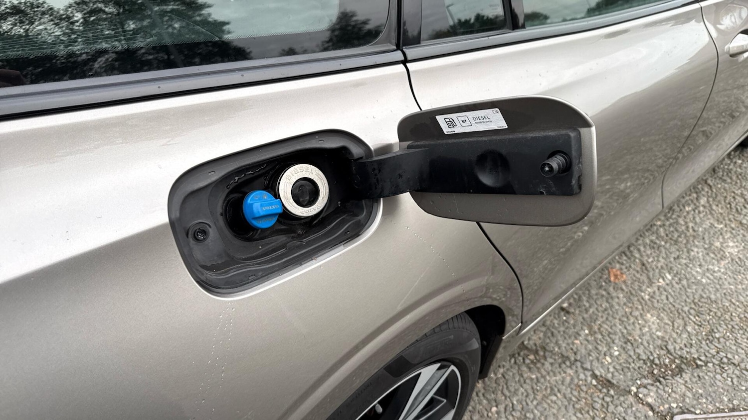 Used Volvo V60 2019 for sale - 76456952: Photo 36