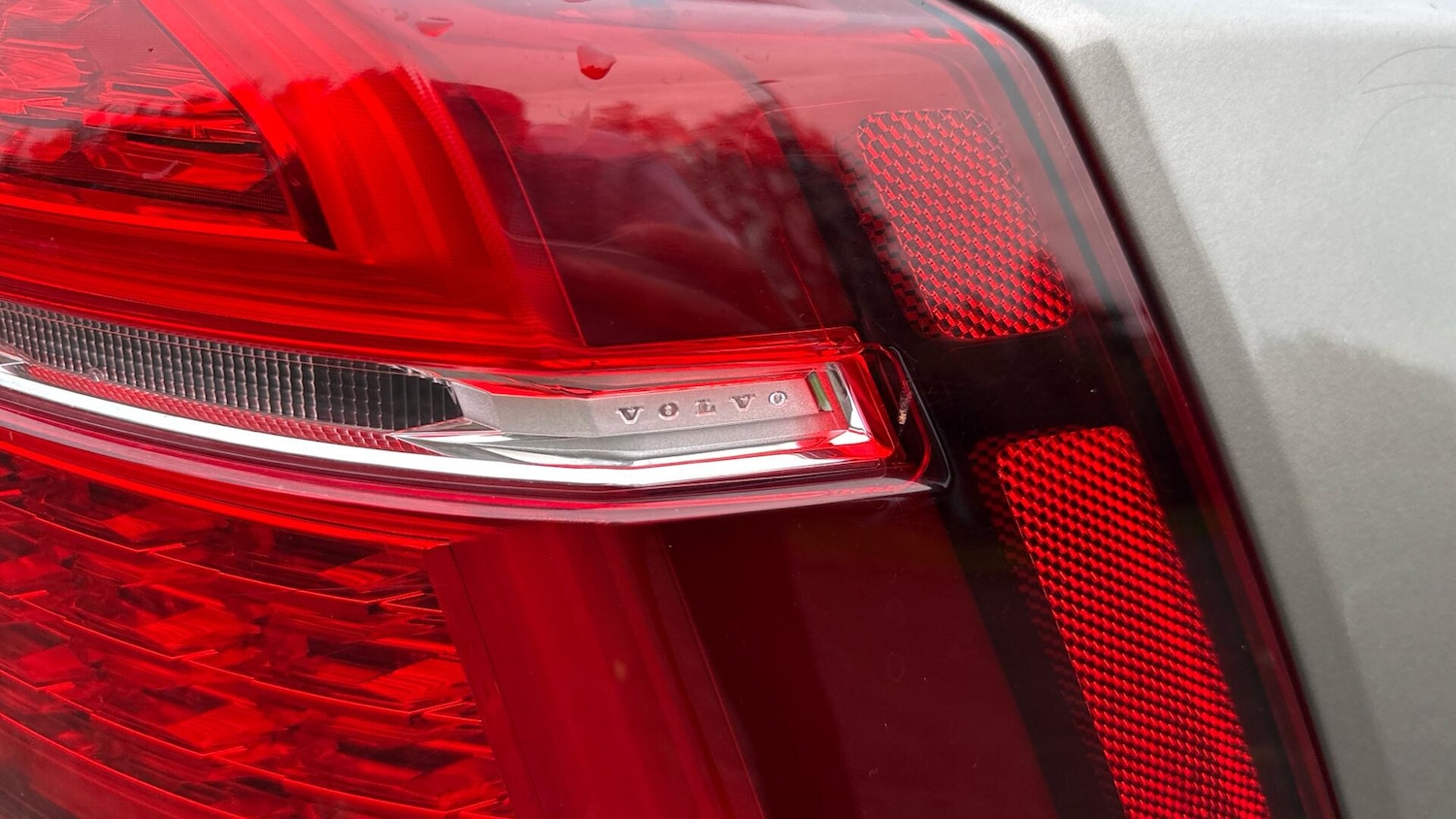 Used Volvo V60 2019 for sale - 76456952: Photo 38