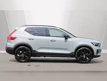 Used Volvo XC40 2026 for sale - 79621801: Photo