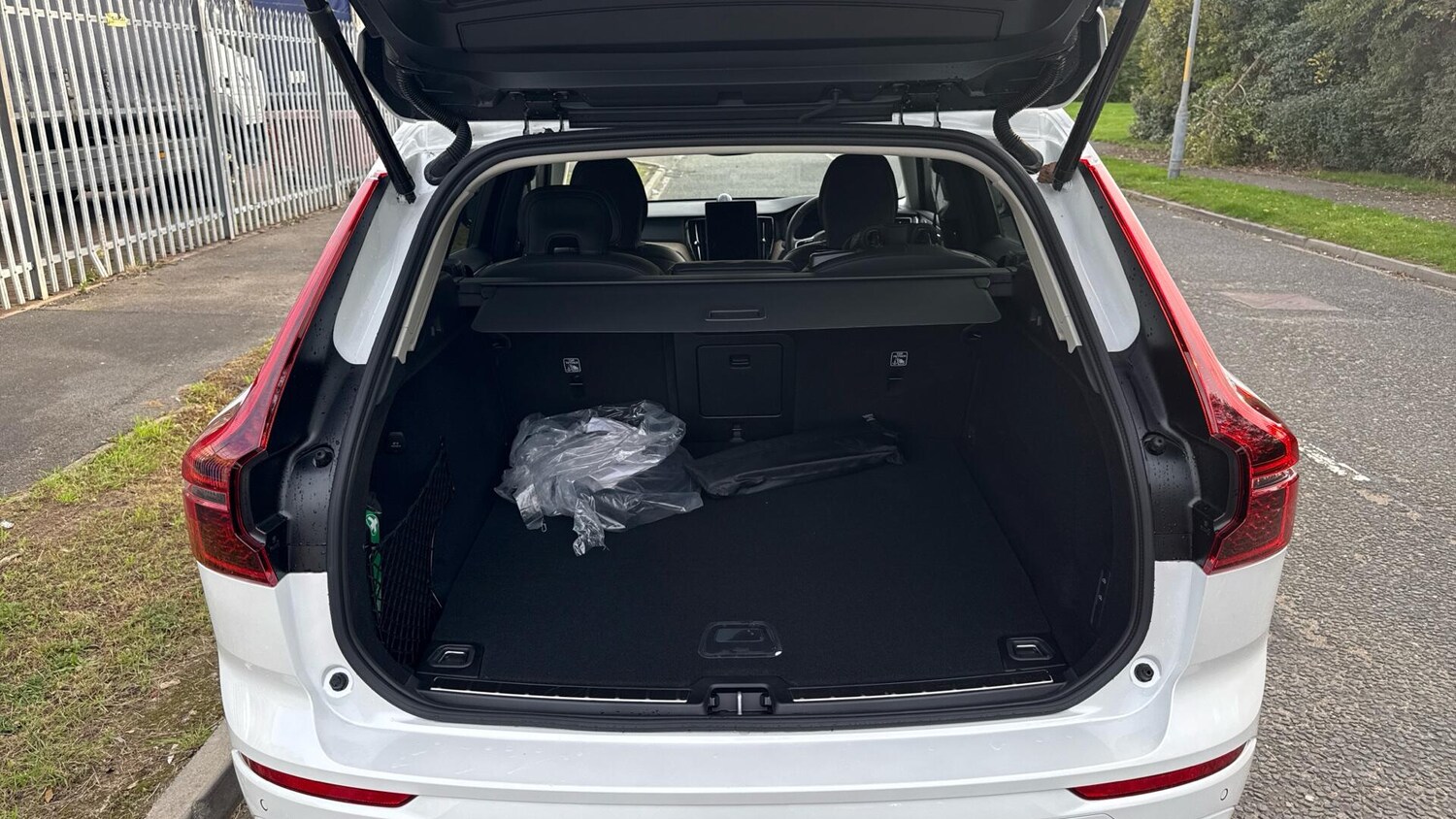 Used Volvo XC60 2025 for sale - 76247001: Photo 13