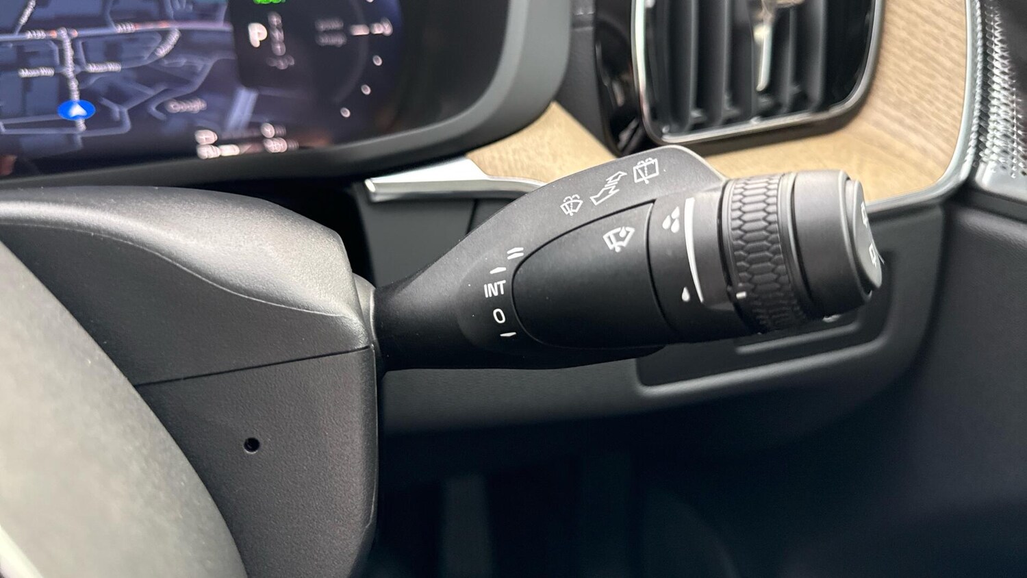 Used Volvo XC60 2025 for sale - 76247001: Photo 21