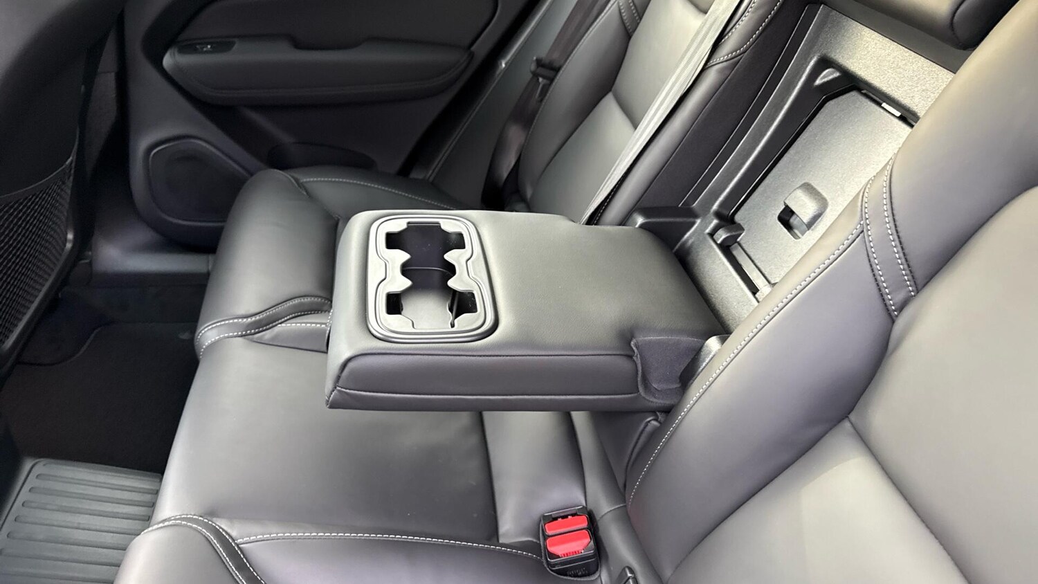 Used Volvo XC60 2025 for sale - 76247001: Photo 30