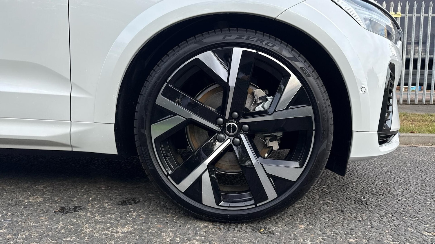 Used Volvo XC60 2025 for sale - 76247001: Photo 9