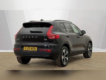 Used Volvo XC40 2025 for sale - 79050094: Photo