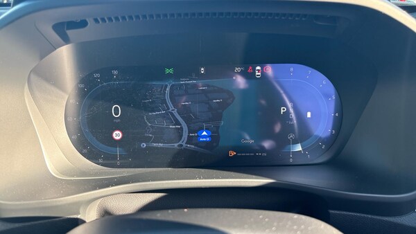 Used Volvo XC40 2024 for sale - 76247491: Photo 11