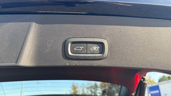 Used Volvo XC40 2024 for sale - 76247491: Photo 16