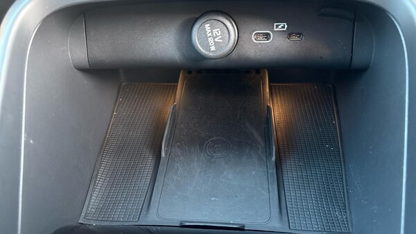 Used Volvo XC40 2024 for sale - 76247491: Photo 28