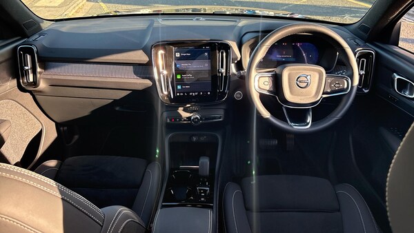 Used Volvo XC40 2024 for sale - 76247491: Photo 5