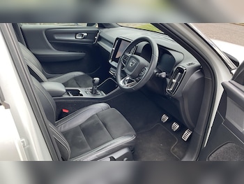 Used Volvo XC40 2022 for sale - 78034165: Photo