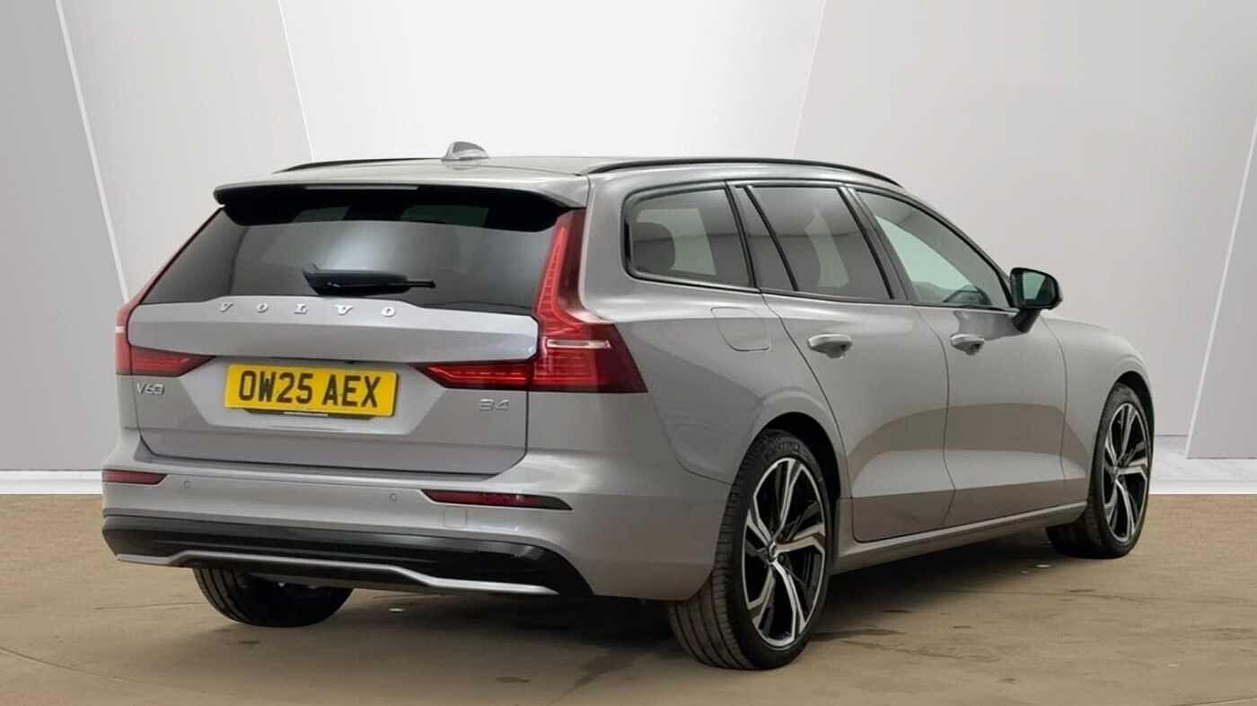 Used Volvo V60 2025 for sale - 78007313: Photo 3