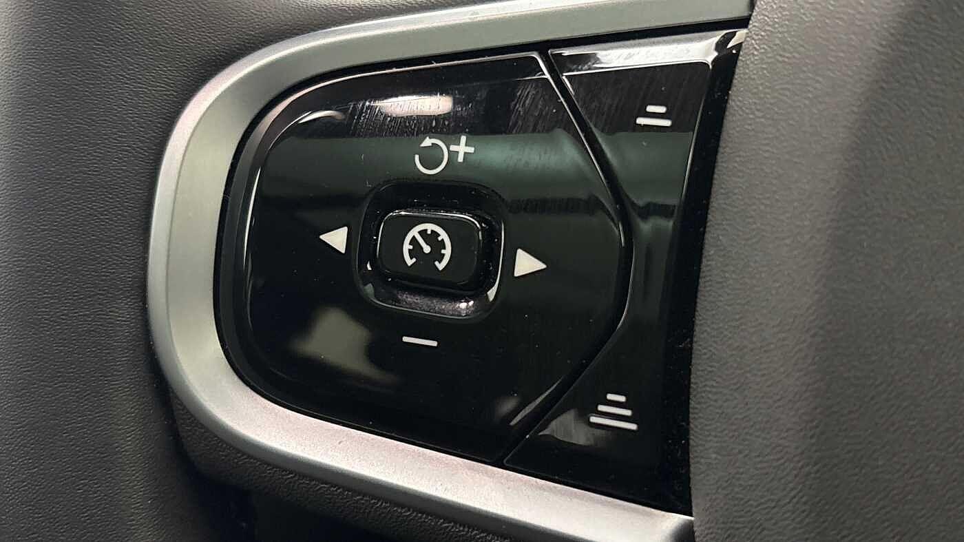 Used Volvo V60 2025 for sale - 78007313: Photo 31