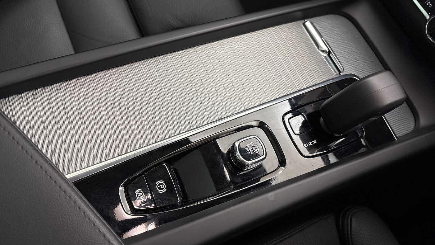 Used Volvo V60 2025 for sale - 78007313: Photo 32