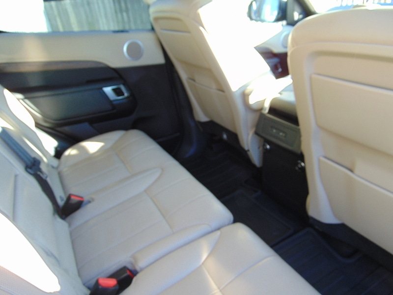 Used Land Rover Discovery 2017 for sale - 77288610: Photo 17