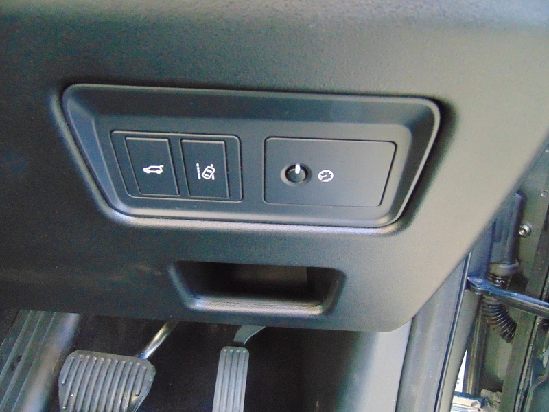 Used Land Rover Discovery 2017 for sale - 77288610: Photo 26