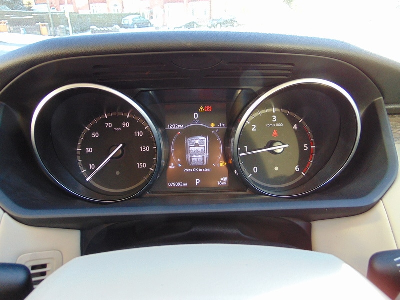 Used Land Rover Discovery 2017 for sale - 77288610: Photo 28