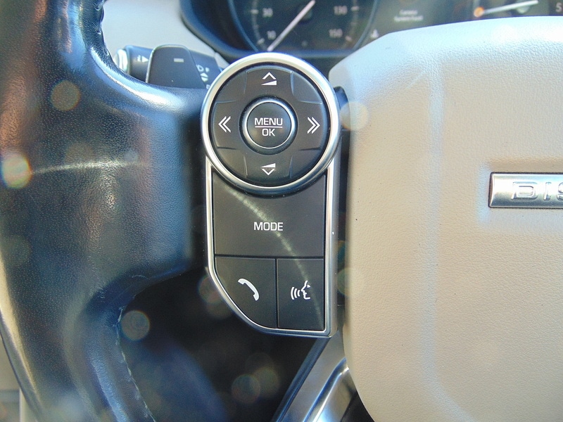 Used Land Rover Discovery 2017 for sale - 77288610: Photo 30