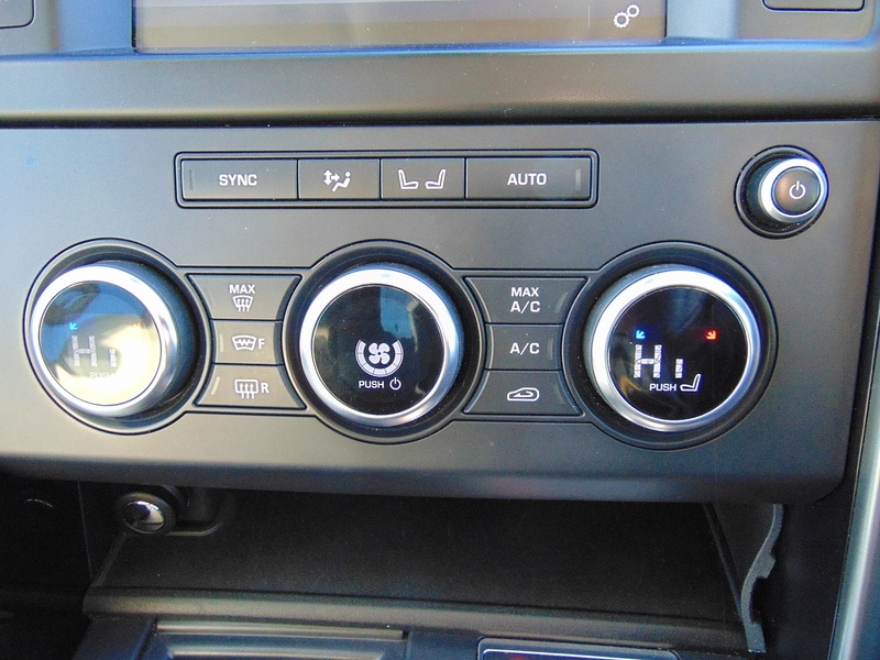 Used Land Rover Discovery 2017 for sale - 77288610: Photo 41