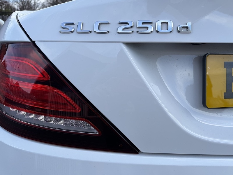 Used Mercedes-Benz SLC 2017 for sale - 77042402: Photo 40