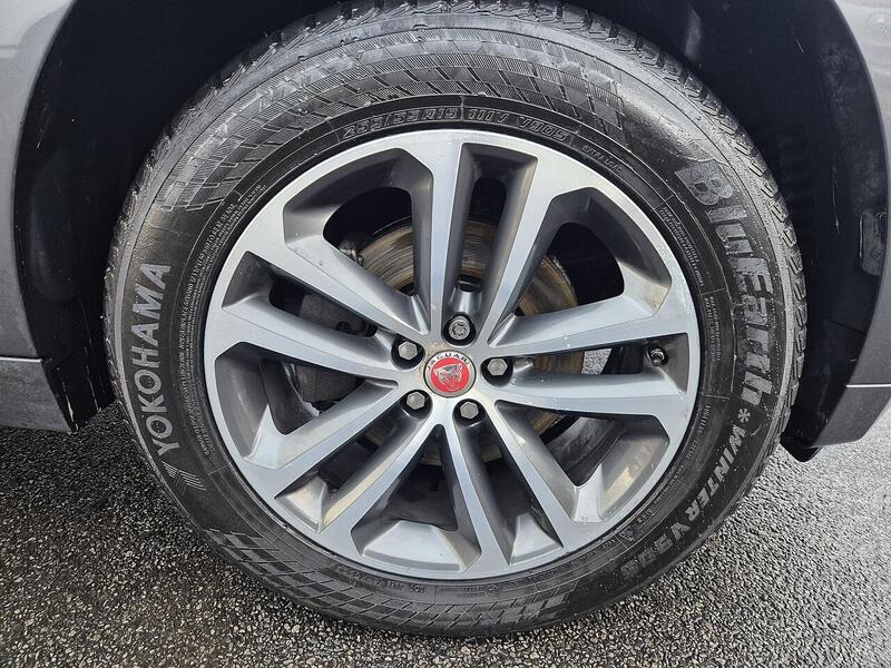 Used Jaguar F-Pace 2017 for sale - 77227912: Photo 24
