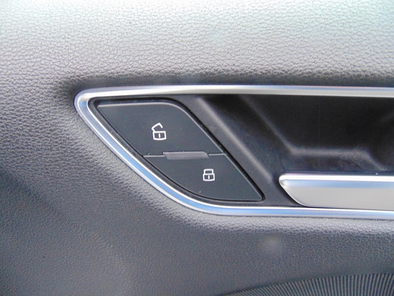 Used Audi A3 2018 for sale - 77303187: Photo 15