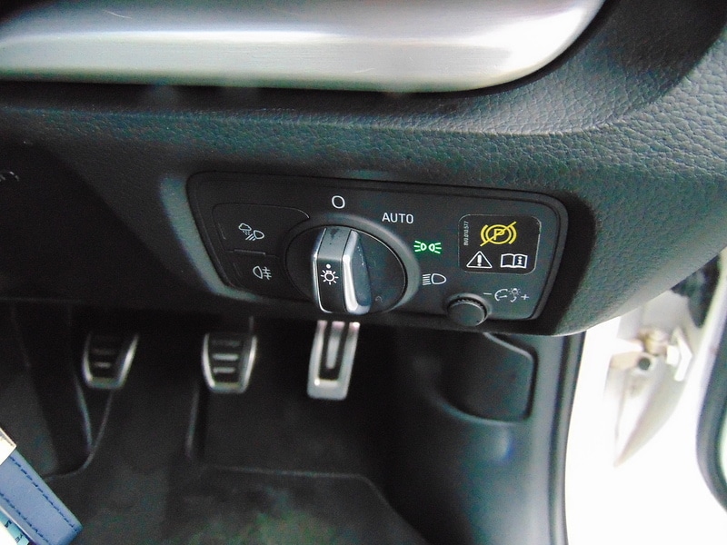 Used Audi A3 2018 for sale - 77303187: Photo 17