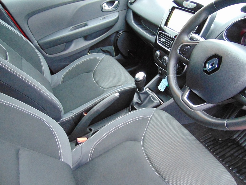 Used Renault Clio 2019 for sale - 77530302: Photo 23