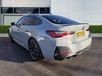 Used BMW i4 2022 for sale - 77159970: Photo