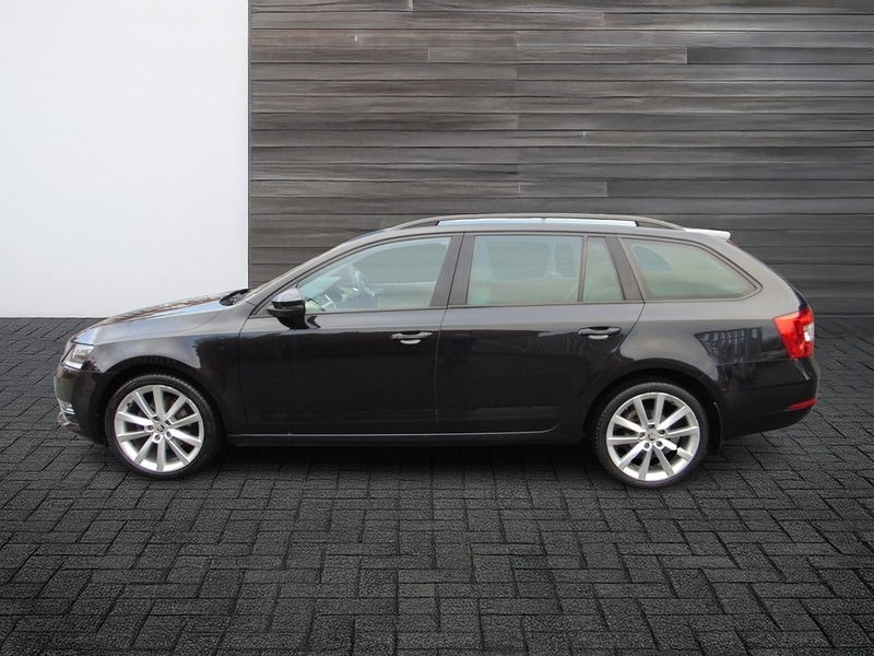 Used Skoda Octavia 2017 for sale - 77042413: Photo 4