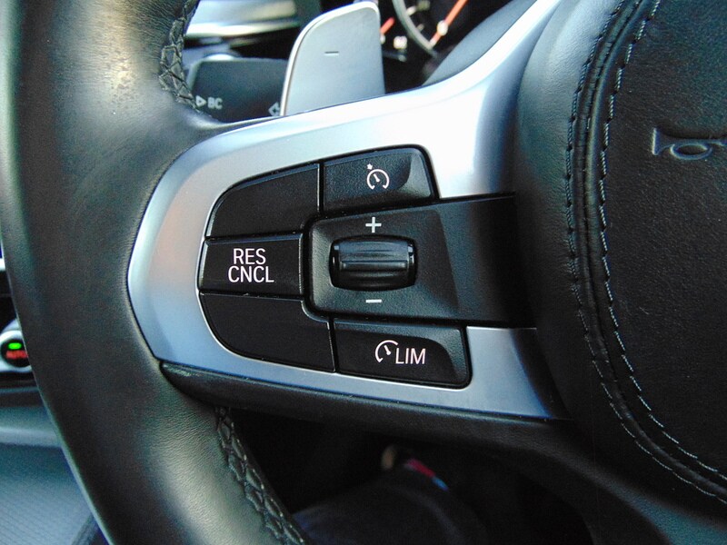 Used BMW 5 Series 2018 for sale - 77042387: Photo 32