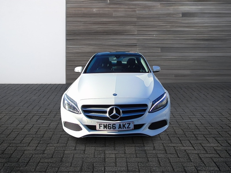 Used Mercedes-Benz C Class 2017 for sale - 77077868: Photo 2