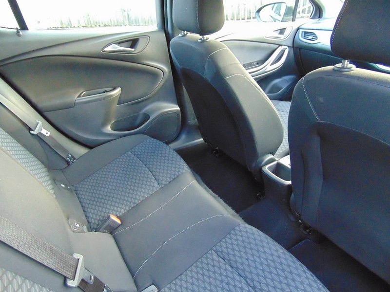 Used Vauxhall Astra 2017 for sale - 77046252: Photo 18