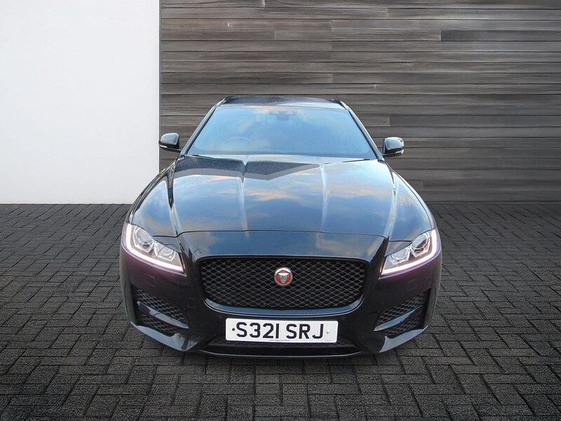 Used Jaguar XF 2017 for sale - 77042443: Photo 2