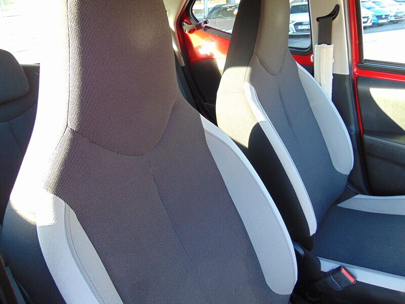 Used Toyota AYGO 2017 for sale - 77042392: Photo 18