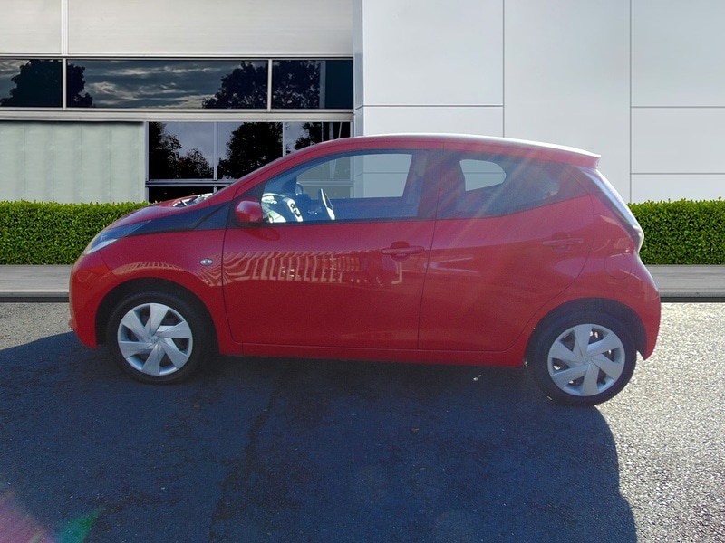 Used Toyota AYGO 2017 for sale - 77042392: Photo 4