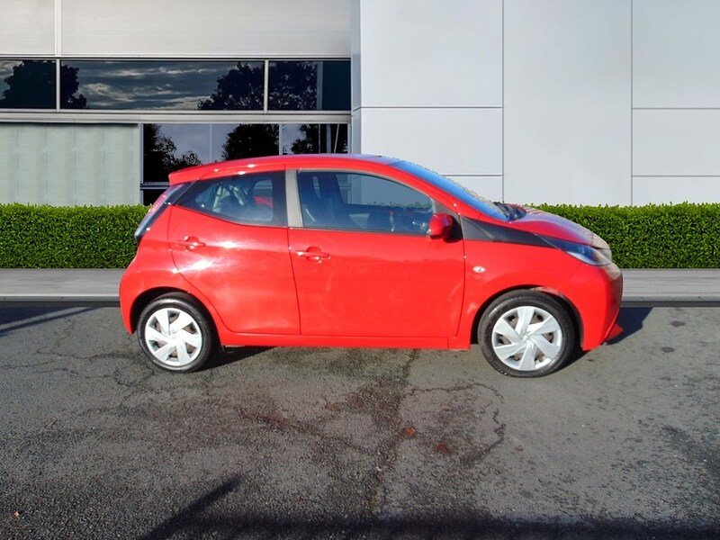 Used Toyota AYGO 2017 for sale - 77042392: Photo 9