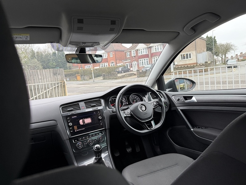 Used Volkswagen Golf 2019 for sale - 77038587: Photo 12