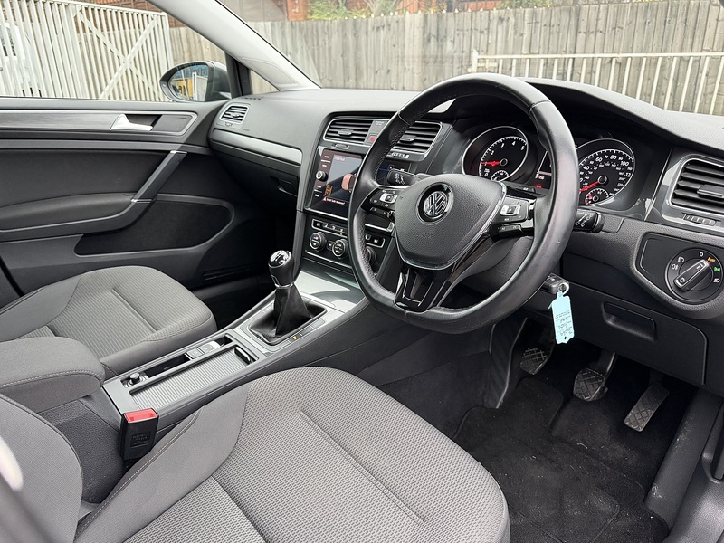 Used Volkswagen Golf 2019 for sale - 77038587: Photo 14