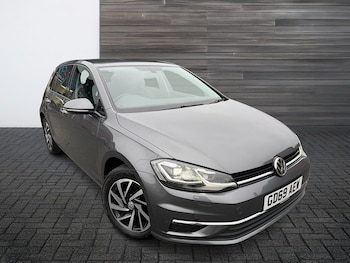 Used Volkswagen Golf 2019 for sale - 77038587: Photo