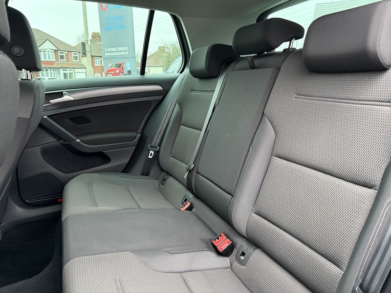 Used Volkswagen Golf 2019 for sale - 77038587: Photo 34