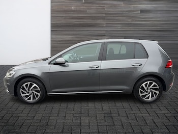 Used Volkswagen Golf 2019 for sale - 77038587: Photo