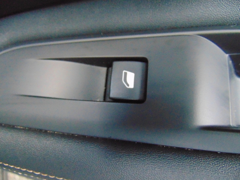 Used Peugeot 3008 2019 for sale - 77096776: Photo 20