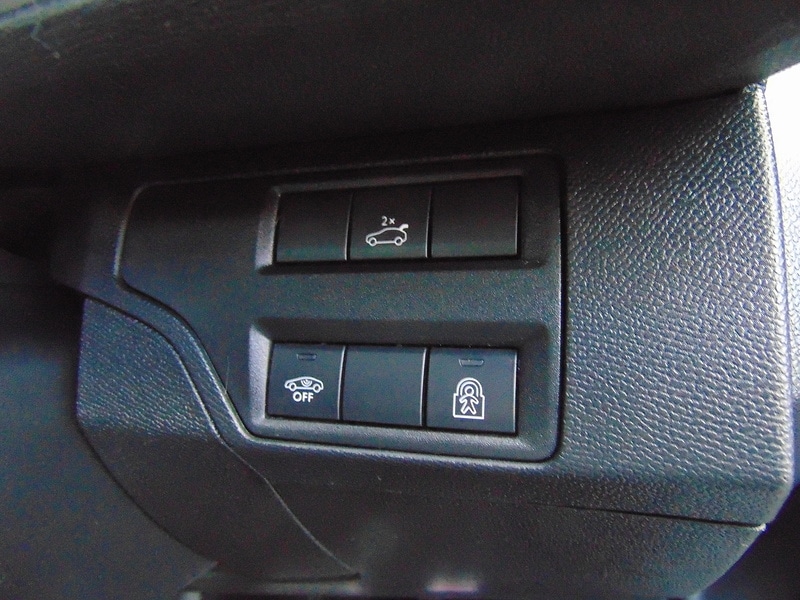 Used Peugeot 3008 2019 for sale - 77096776: Photo 25