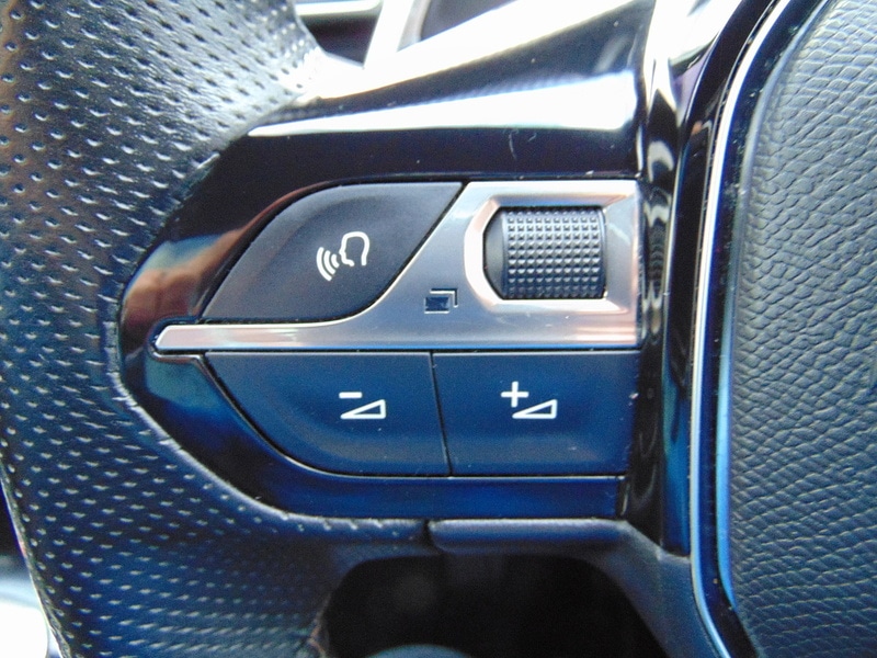 Used Peugeot 3008 2019 for sale - 77096776: Photo 29